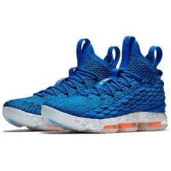 Nike LeBron 15 - Maîtrise Technique Absolue