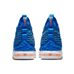 Nike LeBron 15 - Maîtrise Technique Absolue