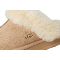 UGG Disquette B0DRDRHVG2 - Un Chausson au Design Audacieux et Confortable